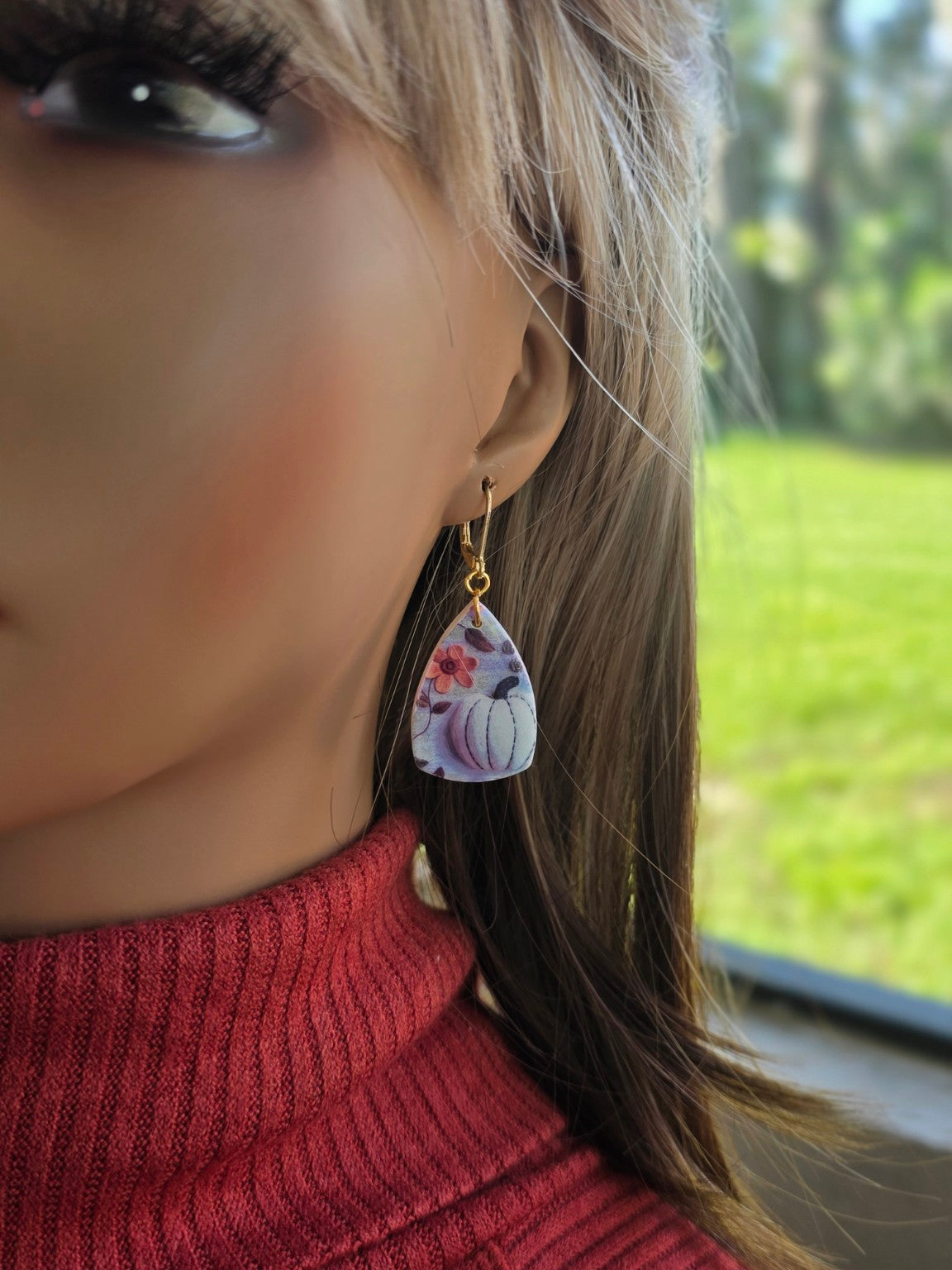 Fall Floral Pumpkin Dangle Earrings 🎃 White Pumpkin Blossom