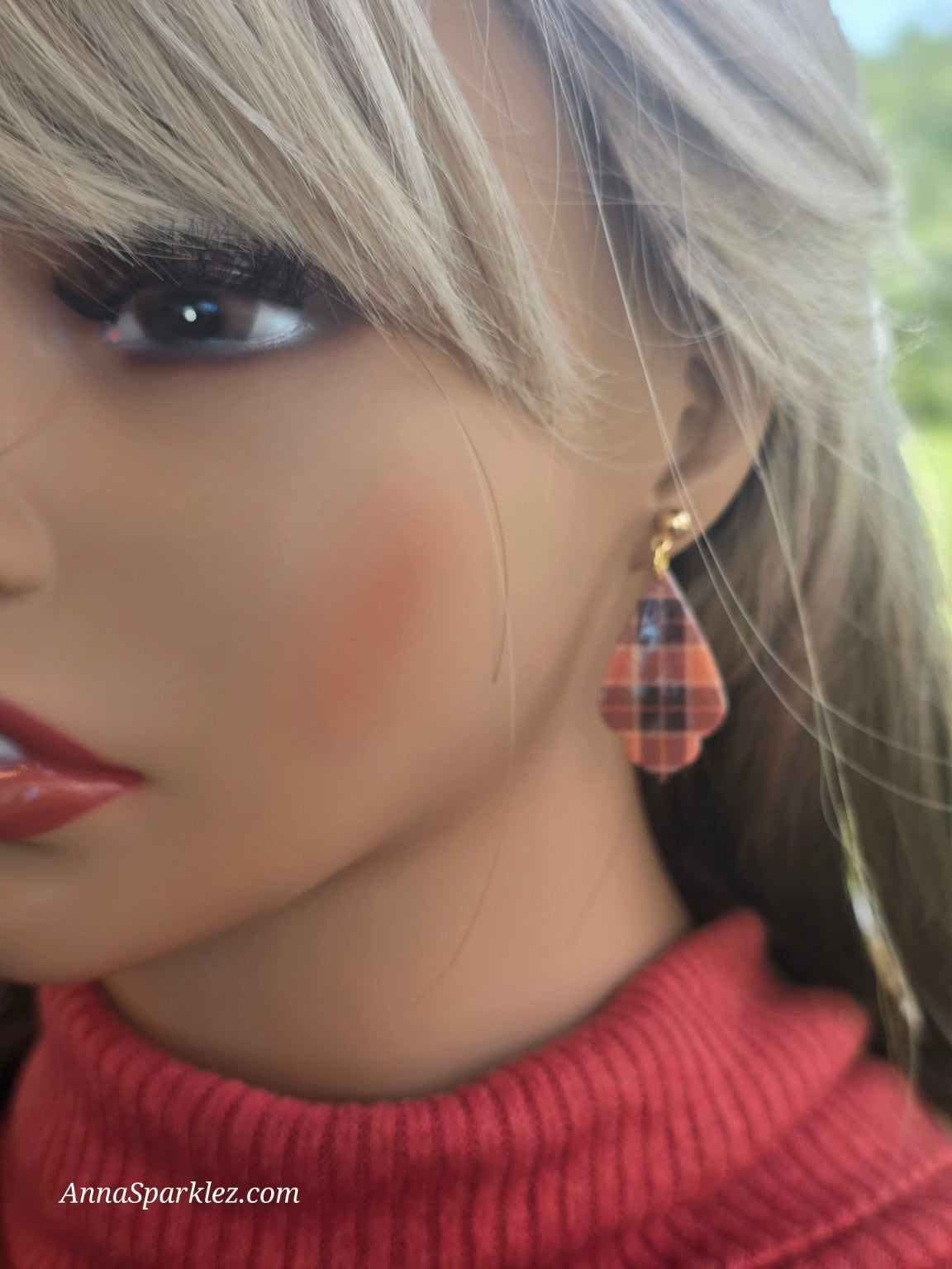 Orange Plaid Tidings Dangle Earrings 🧡 Scalloped Teardrop Fall Plaid