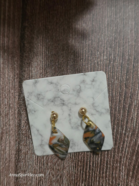 Autumn Ember Veins Dangle Earrings 🍂 Petite Diamond Shards